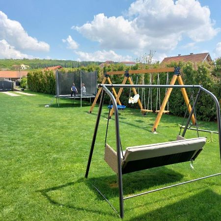 Aria Apartmani ヴルドニーク エクステリア 写真